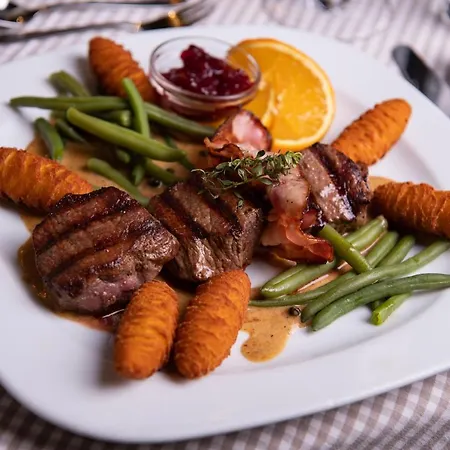 Hotel Restaurant Platzer Отель