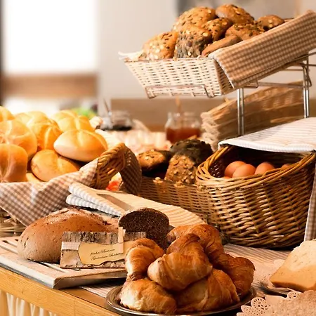 Hotel Restaurant Platzer Отель Гмюнд