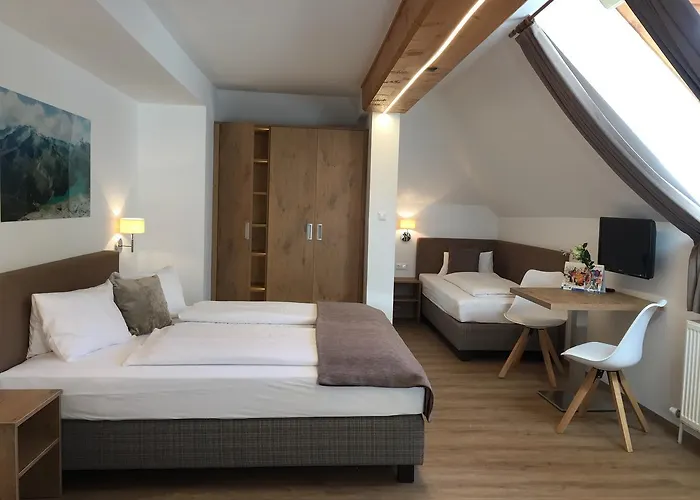 Hotel Restaurant Platzer 3*